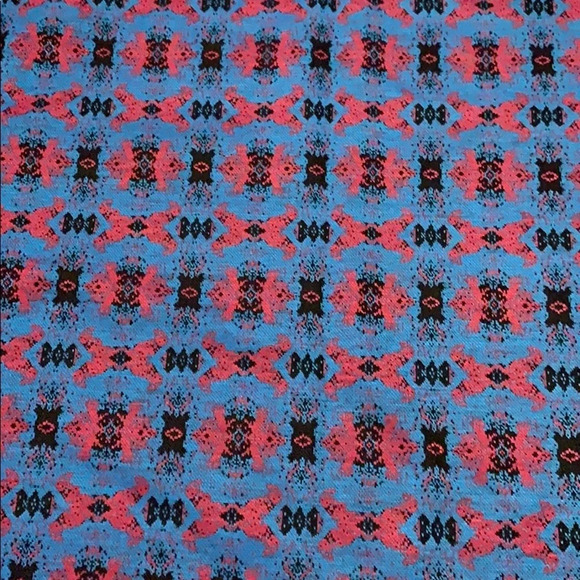 NWT! Lularoe Cassie skirt XS - Picture 2 of 4